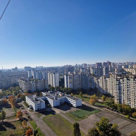 Видовые Апартаменты Kiev Exterior foto